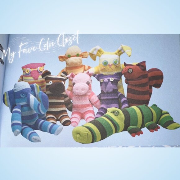 ***NEW***How to Make a Sock Monkey Book (9 animal designs) + 14 prs of Socks - Picture 2 of 10